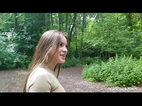 ❤️ Na ba da shawara ga Evelina cewa mu yi fuck a wurin jama'a! Tace eh. Sai na bata ta a jaki na cusa mata baki. Sai taji haushin kanta. ❌ bidiyon tsutsa ️❤